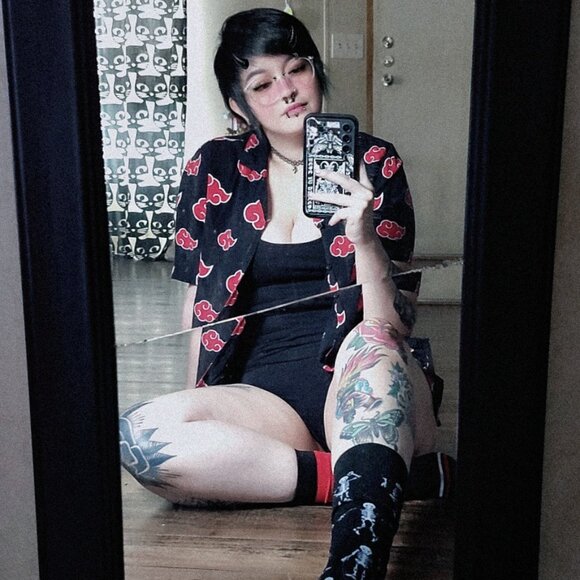 About Me - Picture 1 of 1